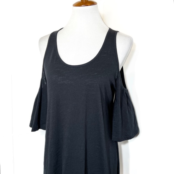 Anthropologie Black Cold Shoulder Relaxed Fit Pullover Short Sleeve Slub Tee - Picture 3 of 8